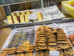 -苹果花园(南泉路店)