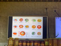-红鼻子桂林米粉(金唐新光界店)