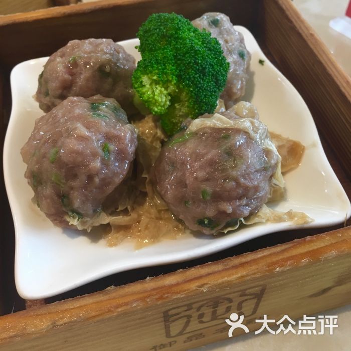 鲜竹果皮牛肉球