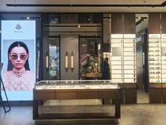 -LensCrafters亮视点·OAKLEY精选(静安嘉里中心店)