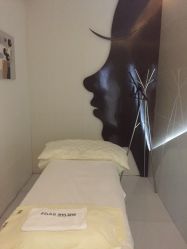 -MedSkinCare科技祛痘肌肤修护中心