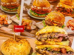 -必胜客(WOW中心城店)