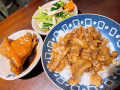 -红猪卤肉饭(大西洋美食城店)