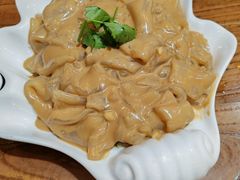 -东来菜馆•手抓海鲜家常菜•海鲜锅贴(鸽子窝店)