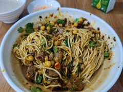 -耙豌豆重庆小面