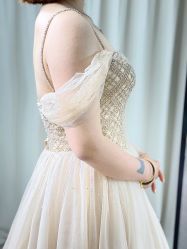 -Color卡诺婚纱礼服馆(南京严选店)