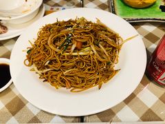 -新大咀港式茶餐厅(宝山万达店)