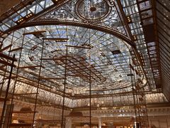 -乐蓬马歇百货公司(Rive Gauche)