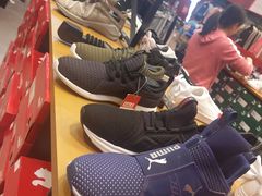 -PUMA品牌自营折扣店(苏州比斯特购物村店)