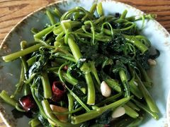 -嘎嘎鸭脑壳江湖菜(五里店)