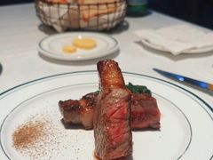 -Wolfgang’s Steakhouse 沃夫冈牛排馆(上海白玉兰广场店)