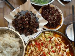 -邱金小炒·30 年盐帮江湖菜(自贡店)