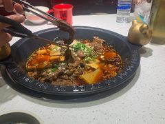 -江湖小牛·水煮牛排火锅(欧亚新生活购物广场店)