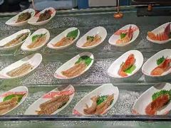 -淡尾·海鲜自助概念餐厅(虹桥南丰城店)
