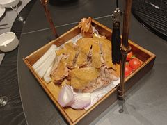 -艳阳天民俗村(公园路店)