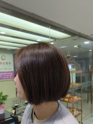 -镁连社·美联社