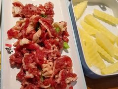 -乡土黄·鲜牛肉火锅·小龙虾(兴业街店)
