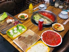 -碟滋味牛肉串串香火锅(田盛街店)