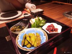 小菜前菜-牛道·和牛九食(市府恒隆广场店)