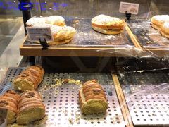 -巴黎贝甜(大宁国际商业广场店)