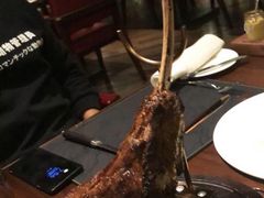 -恰餐厅及酒吧 CHAR Bar & Grill (北京丽都皇冠假日店)