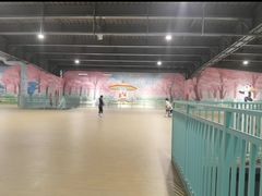 -极限PLAY运动娱乐新世界·团建派对潮玩休闲馆·室内蹦极高空游乐园