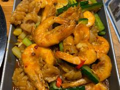 干锅鱿鱼虾-俭寨大盘鸡·缸子肉·小公鸡·新疆菜(云通店)