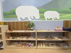 -婴智贝佳蒙特梭利早教托育中心(杨浦店)