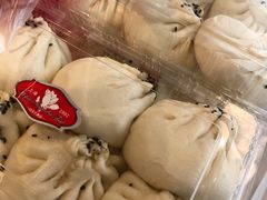 -白玉兰食品甜凤店(合生汇店)