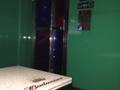 -百威KTV(恒福路店)