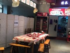 -老闵田螺馆·南昌市井菜·特色小吃(总店)