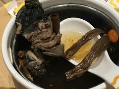 -小鱼小牛·鱼牛干锅·脆鱼火锅(世欧广场店)