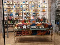-VENCHI 闻绮(广州太古汇店)
