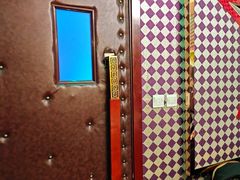 -路边边.炒菜烧烤.音乐餐厅(良乡长虹店)