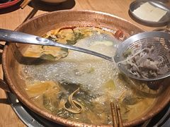 -洱火云南酸菜牛肉火锅(石景山当代商城店)