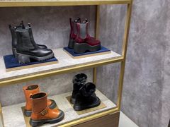 -HOGAN(久光百货店)