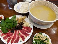 -桥香园云南过桥米线(金马碧鸡店)