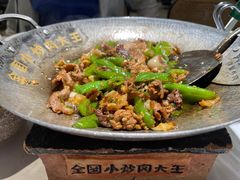 -费大厨辣椒炒肉(黄兴中心广场店)