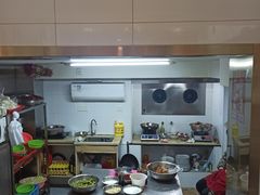 -蓝精灵饺子店