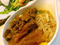 -新大咀港式茶餐厅(宝山万达店)