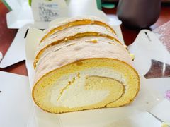 -顶东面包花园·生日蛋糕(世博店)