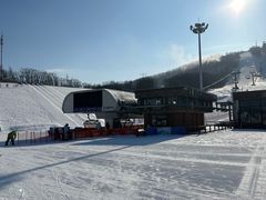-庙香山滑雪场