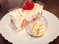 -黑草莓(重庆路店)