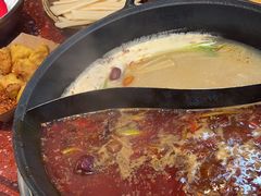 -赵美丽·重庆社区火锅·直营店(火车东站·中豪国际店)