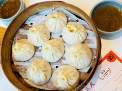 -馋三尺蟹粉小笼(人民广场店)