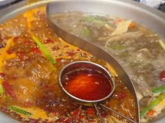 -沸炉重庆老火锅(军事博物馆店)