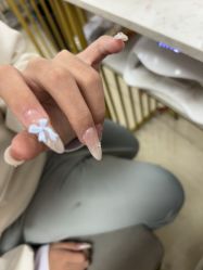 -尤米一站式美甲美睫