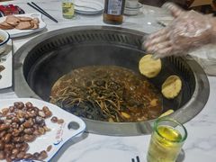 -东北农家院·铁锅炖(莘庄店)