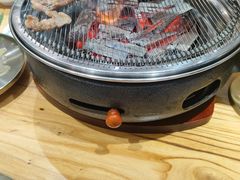 -青瓦餐厅·生鱼片·韩园烤肉(西塔店)