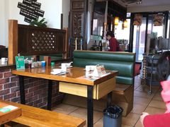 大堂-山沟沟羊小馆&烤全羊羊肉汤(麦岛店)